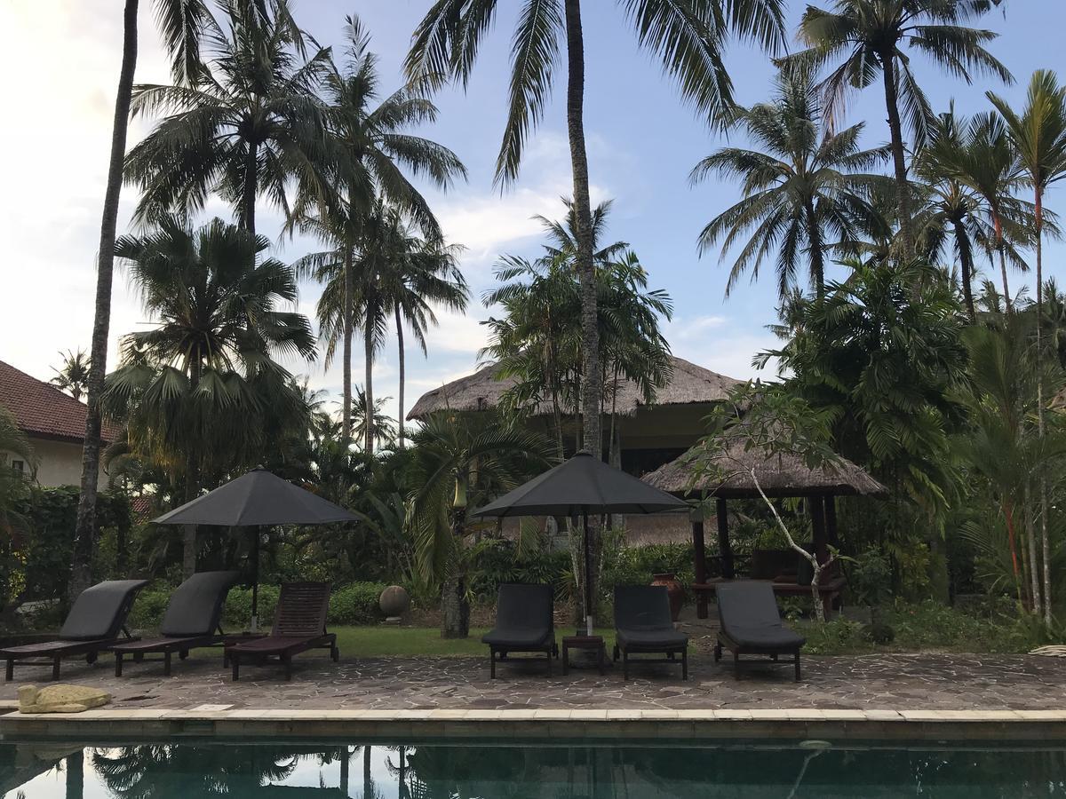 Villa Serendah Senggigi Exterior foto