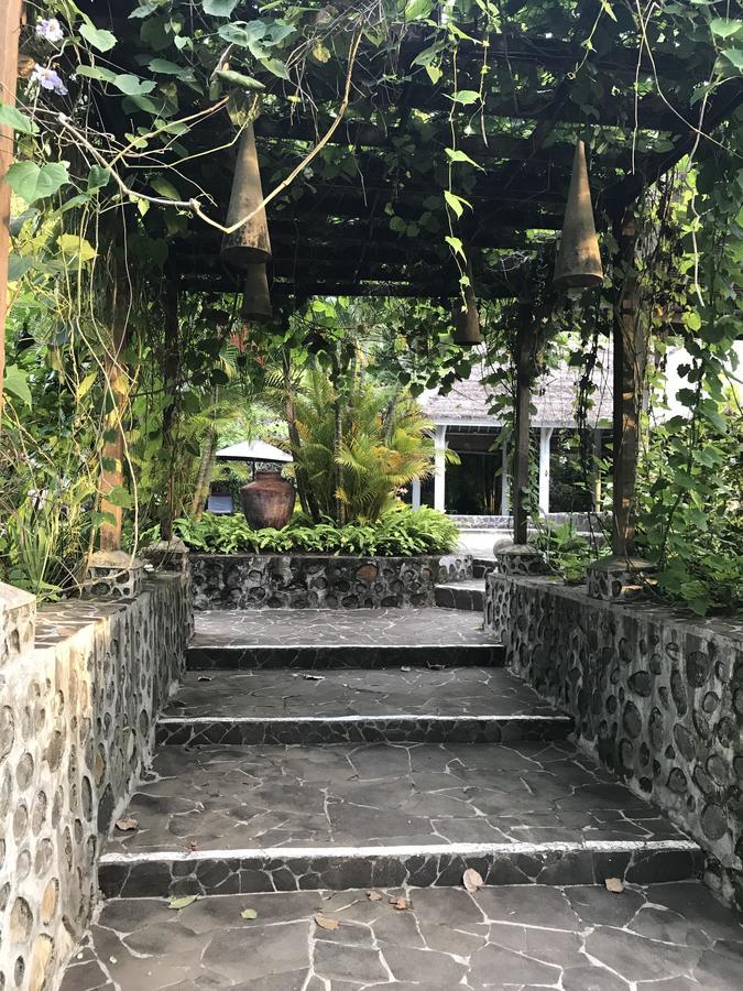 Villa Serendah Senggigi Exterior foto