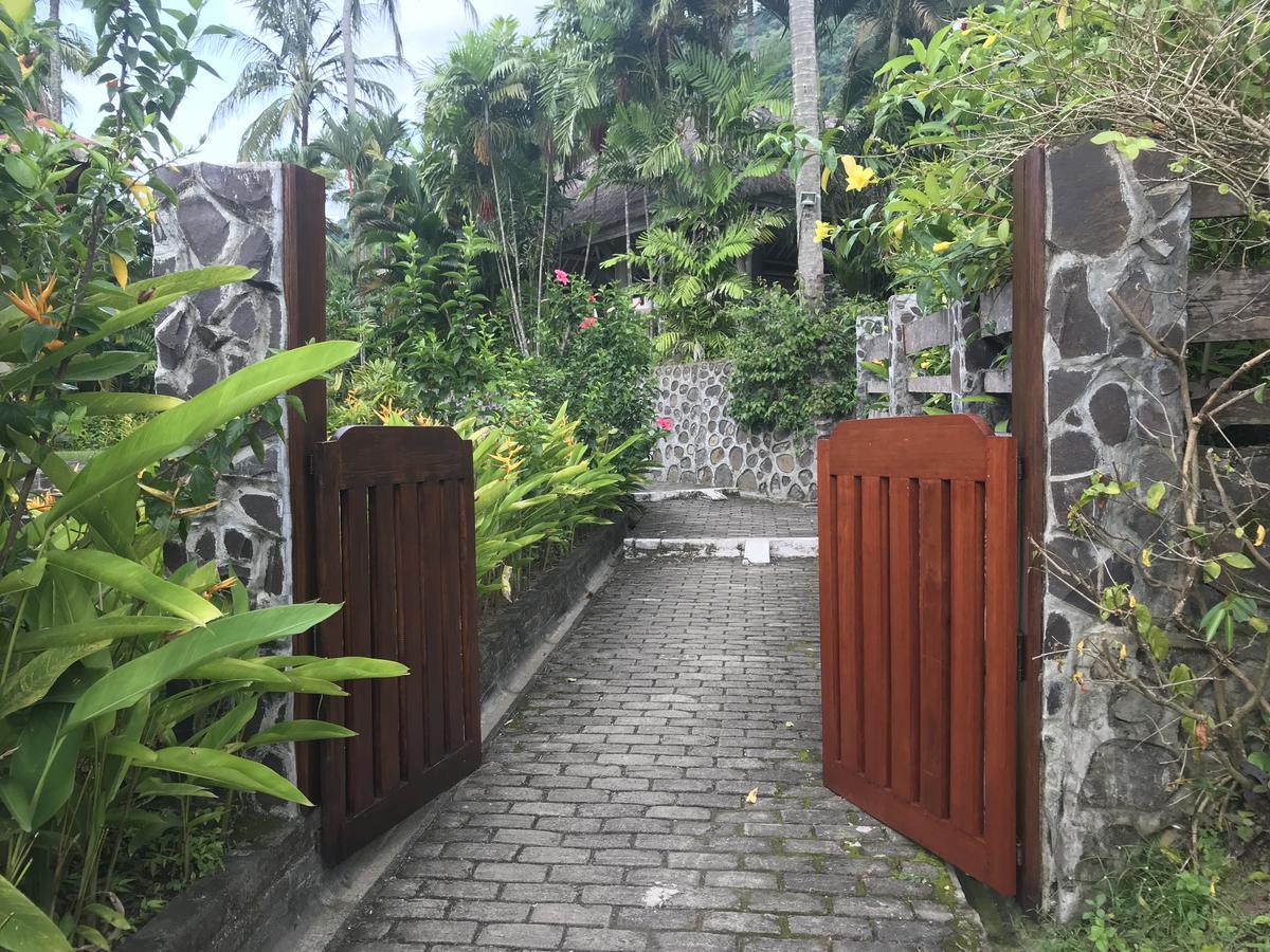 Villa Serendah Senggigi Exterior foto