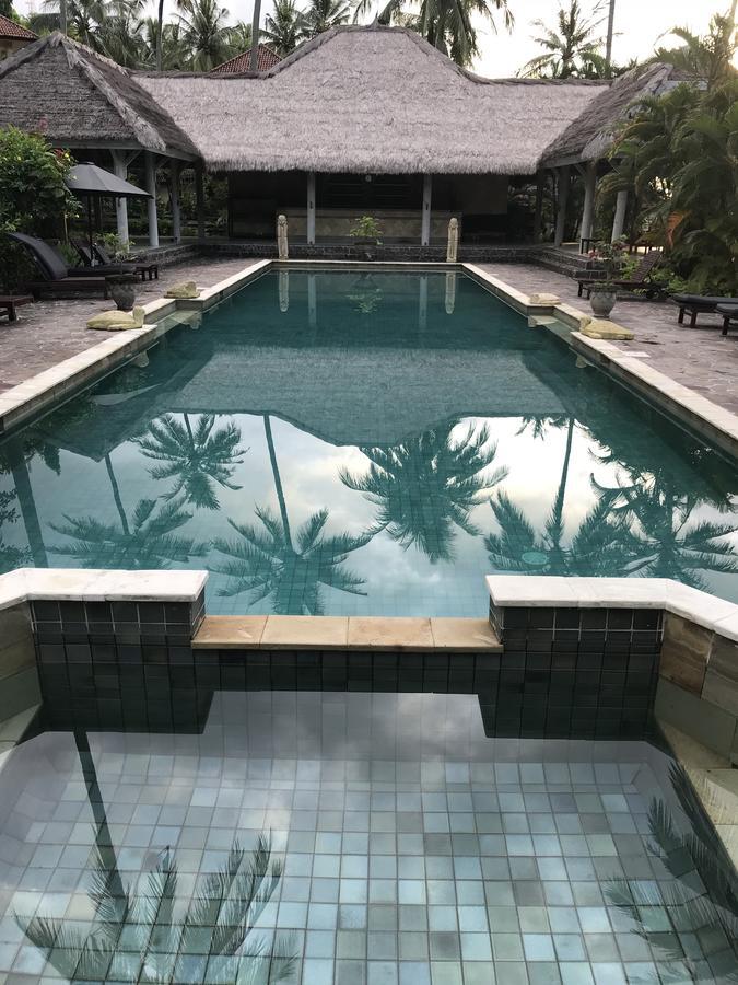 Villa Serendah Senggigi Exterior foto