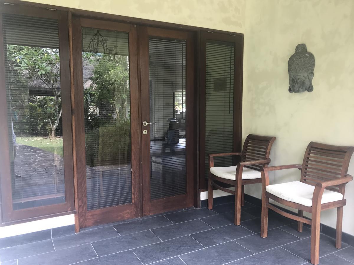 Villa Serendah Senggigi Exterior foto