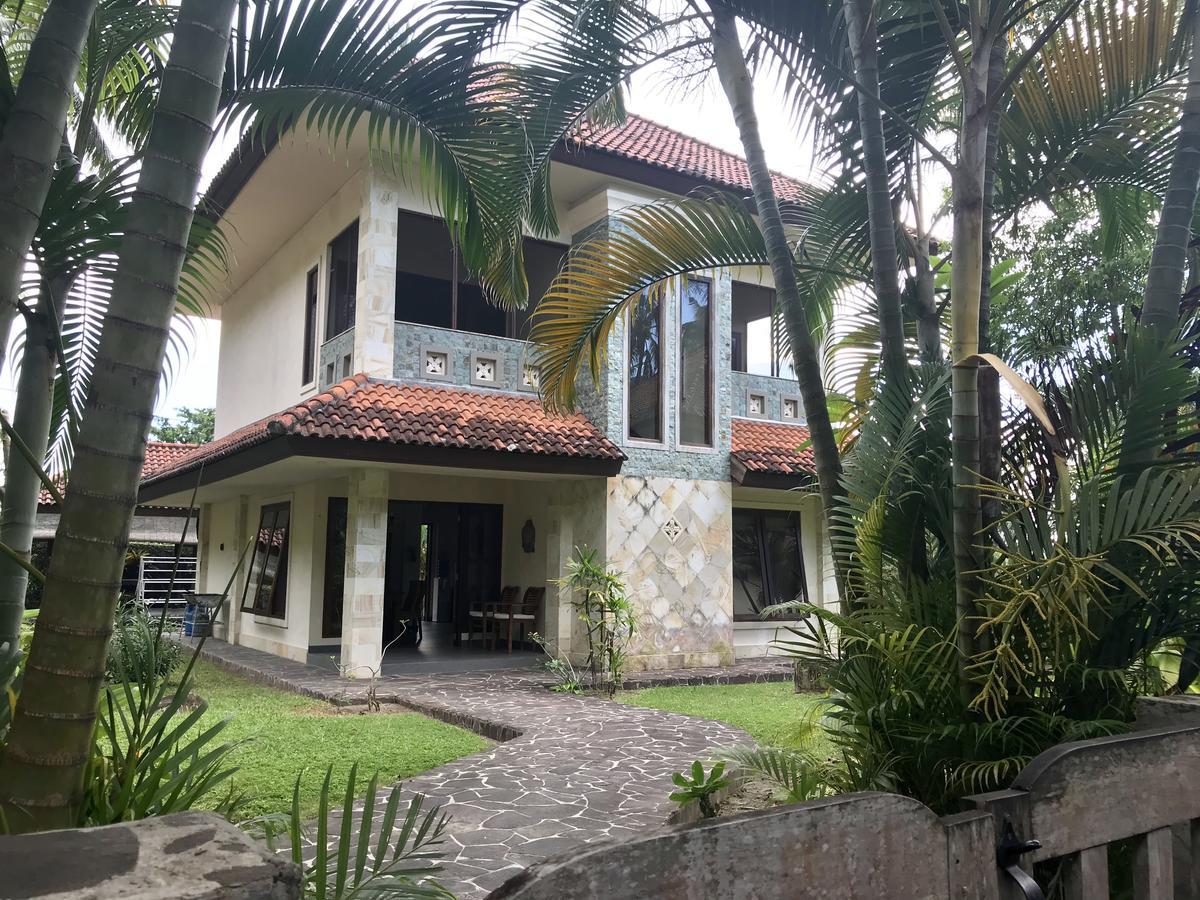 Villa Serendah Senggigi Exterior foto
